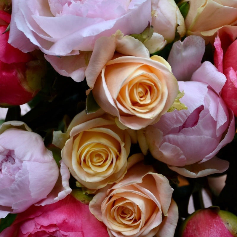 Florist Choice: Pastel Bouquet | Send Flowers - Cheerful Flowers